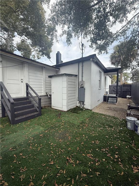 Building Photo - 1625 Wilson Ave