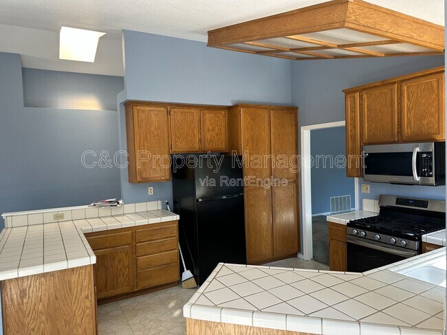 Building Photo - 5926 Palm Springs Ct