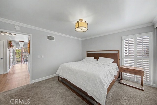 Building Photo - 6315 Marina Pacifica Dr S