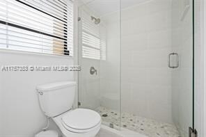 Building Photo - 9285 SW 125th Ave