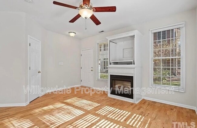 Building Photo - 3313 Kudrow Ln