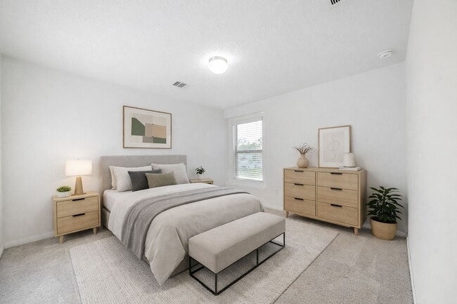 Building Photo - 27618 Mesabe Dr