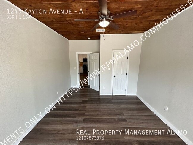 Building Photo - 1245 Kayton Ave