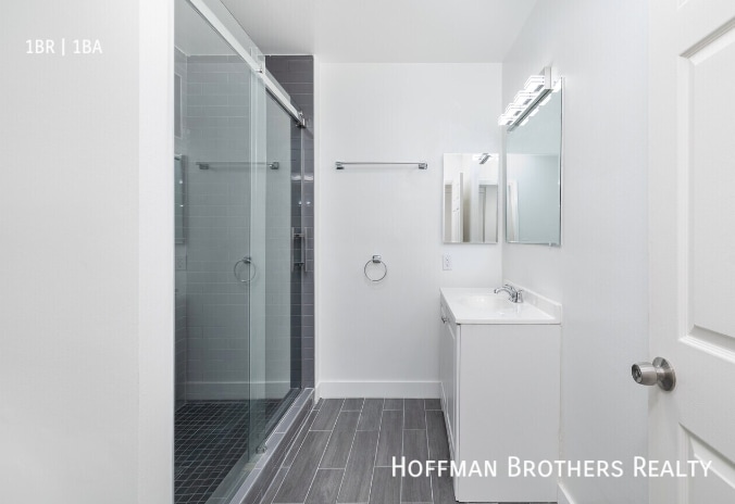 Building Photo - 1511 Venice Blvd.