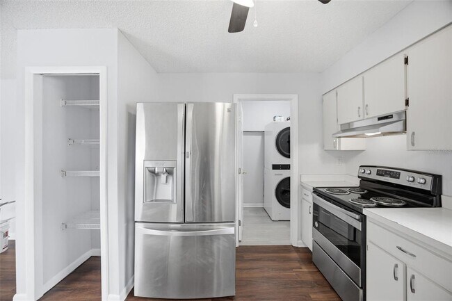 Building Photo - 5412 N 48th St
