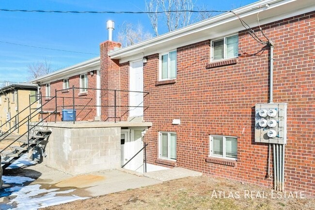 Building Photo - 7157 Stuart St