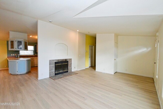 Building Photo - 10740 Geurts Ln