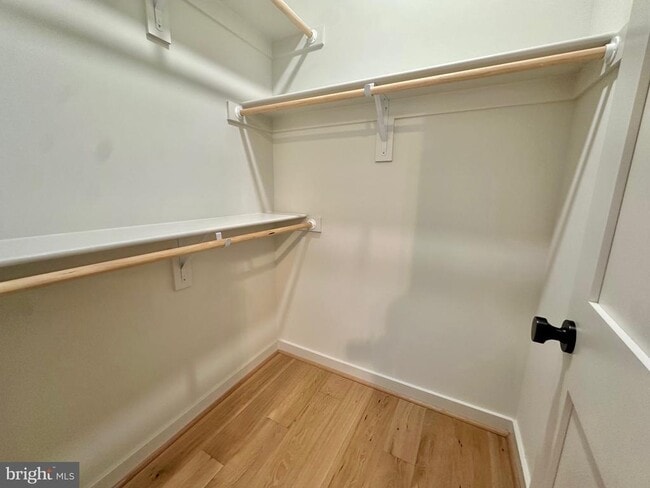 Building Photo - 635 Upland Pl