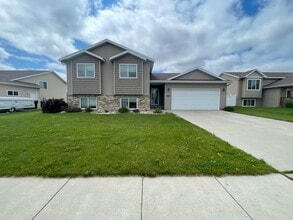 Building Photo - Live Large in This Amenity-Packed 4BR Home!