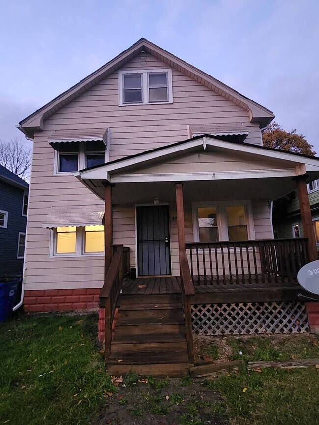 Building Photo - Beautiful 3-Bedroom Home for Rent – Perfect for Families!