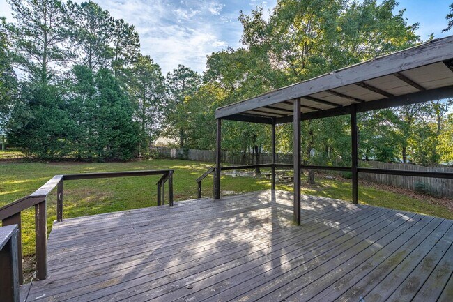 Building Photo - 509 Holly Ridge Ln