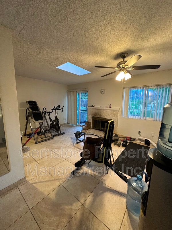 Building Photo - 4839 Campanile Dr