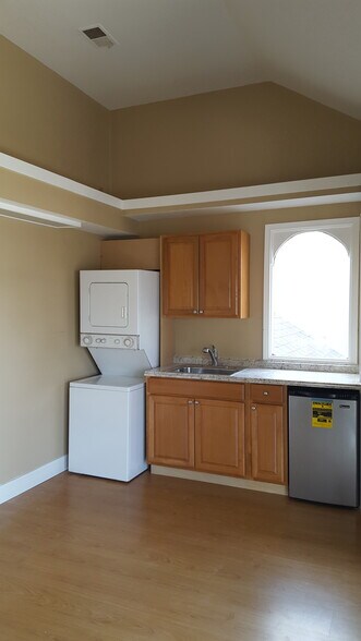 Building Photo - 21171 Lochlea Ln