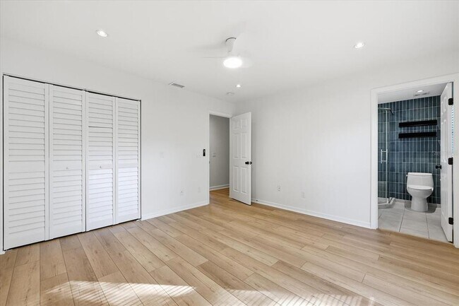 Building Photo - 2802 W North A St