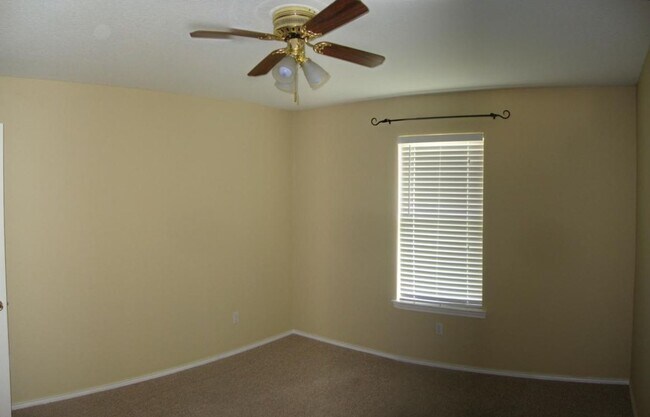 Building Photo - 3-Bedroom House for Rent in Killeen