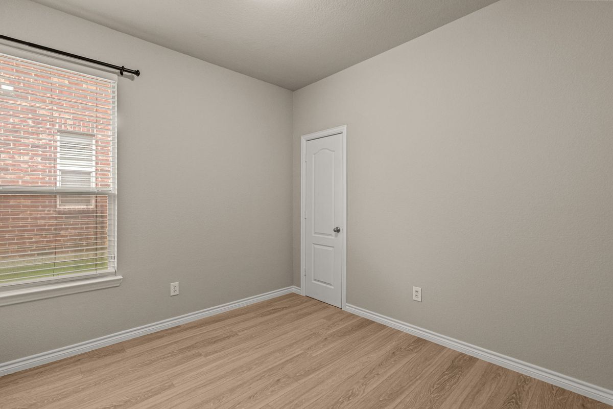 Building Photo - 1712 Adams Pl