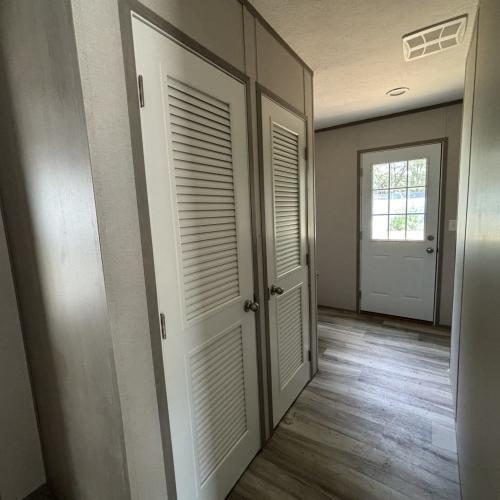 Building Photo - 2319 Greensburg Rd