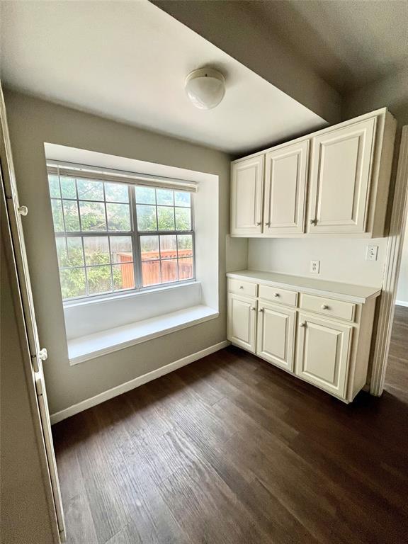 Building Photo - 5101 Guadalupe St