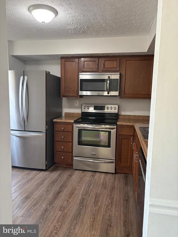 Building Photo - 9232 Pinenut Ct