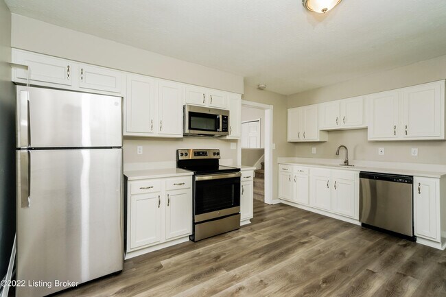 Building Photo - 5510 Gaskin Ct