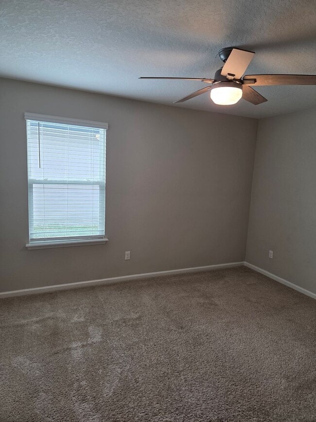 Building Photo - Oakleaf Rental Property