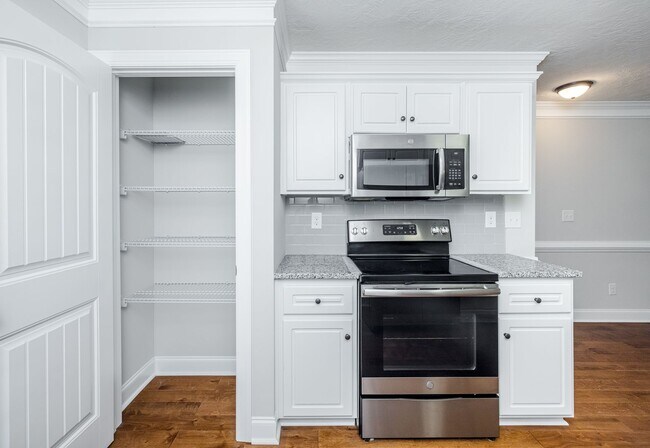 Building Photo - 1043 Wildfire Cir