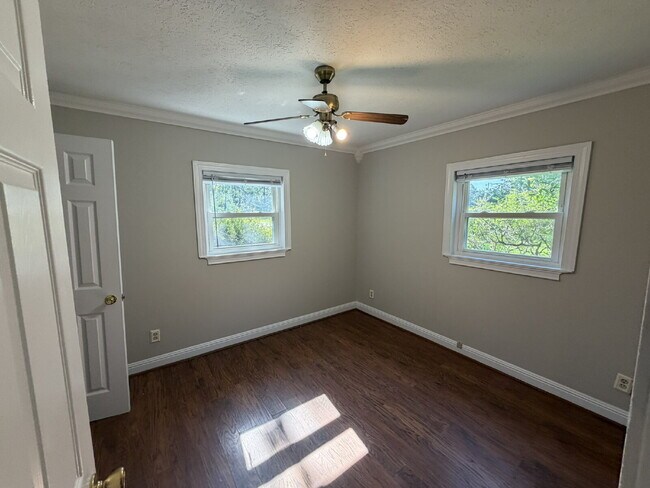 Building Photo - Home for Rent