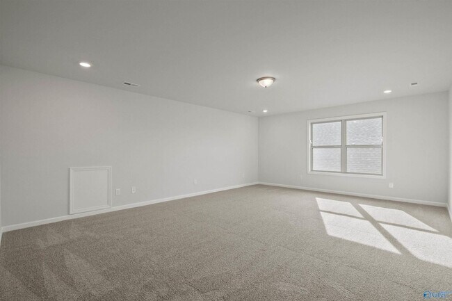 Building Photo - 4 Bedrooms in Hazel Green!!