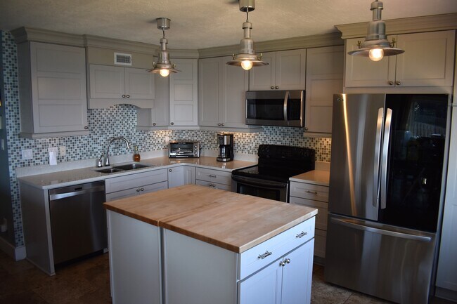 Building Photo - 3871 Indian Trail
