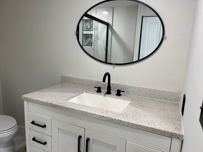 Building Photo - Charming Updated 3-Bedroom Home Near Lake Nona – Move-In Ready!