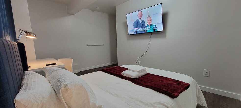 Building Photo - 8029 240th St SW