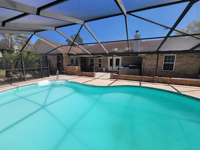 Building Photo - 3902 India Cove