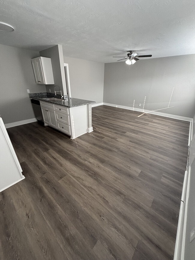 Floorplan - Avondale Apartments