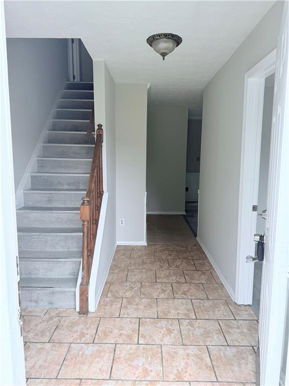 Building Photo - 2535 Selman Dr NW