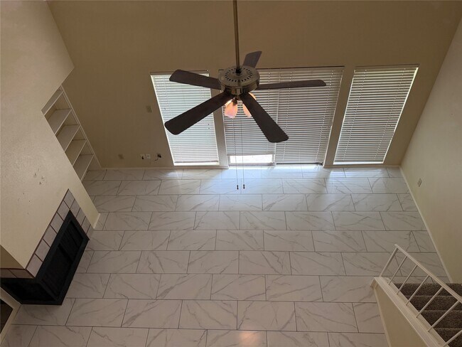 Building Photo - 14777 Wunderlich Dr
