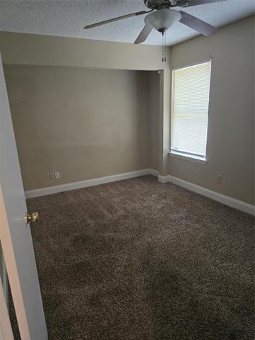 Building Photo - 1500 Briarpath Ln