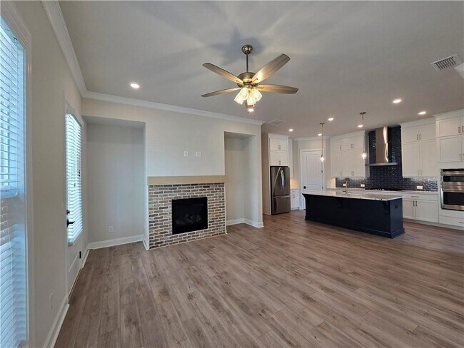 Building Photo - 4516 Molder Dr