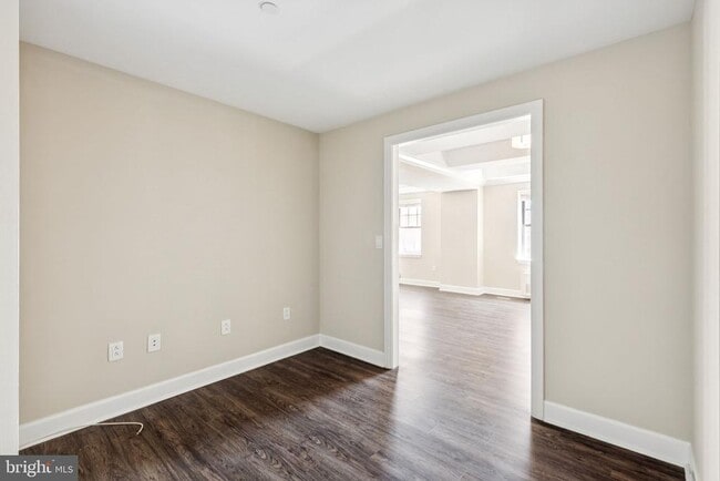 Building Photo - 1701 Locust St
