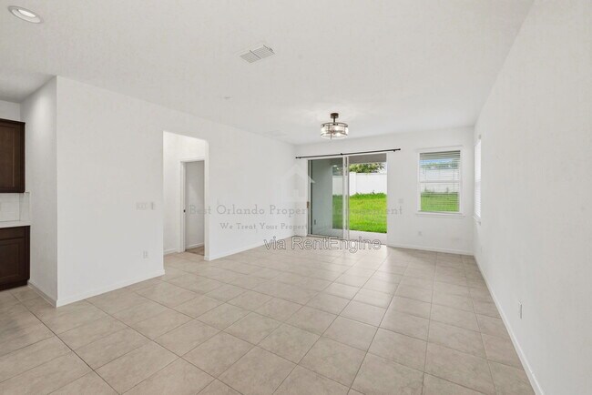 Building Photo - 4386 Davos Dr