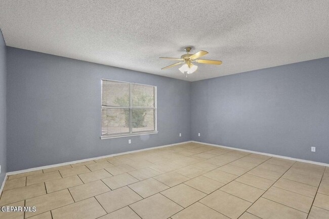 Building Photo - 653 Pete Payan Dr