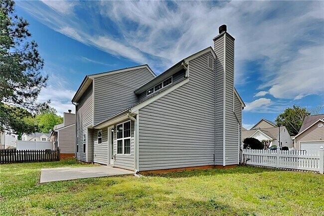 Building Photo - 100 Rosemont Ct