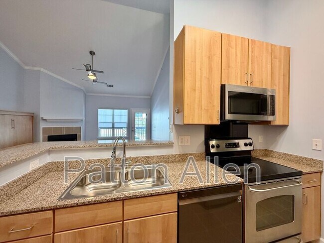 Building Photo - 1000 Olde Eastwood Village Blvd