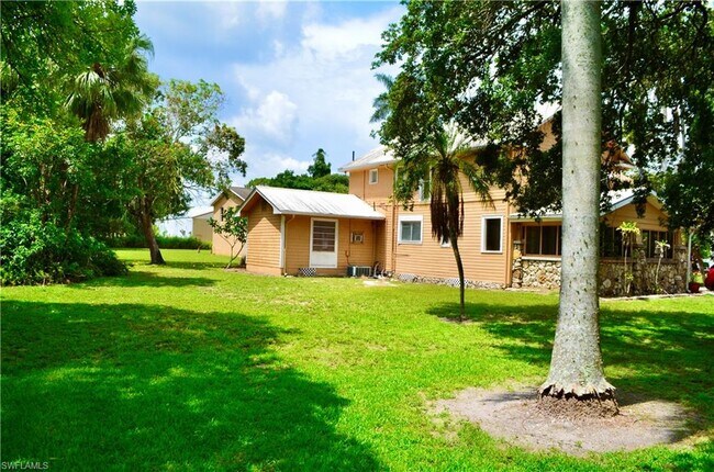Building Photo - 2222 Unity Ave
