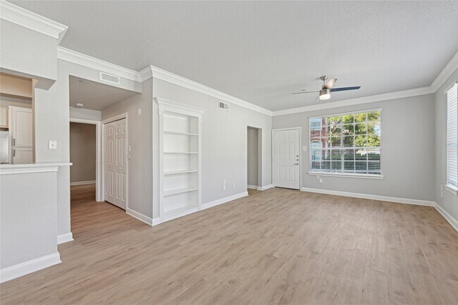 Building Photo - 10990 West Rd