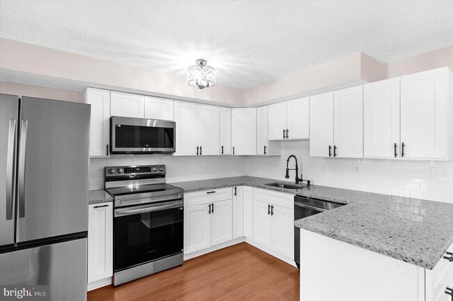 Building Photo - 8164 Hazy Dawn Ct