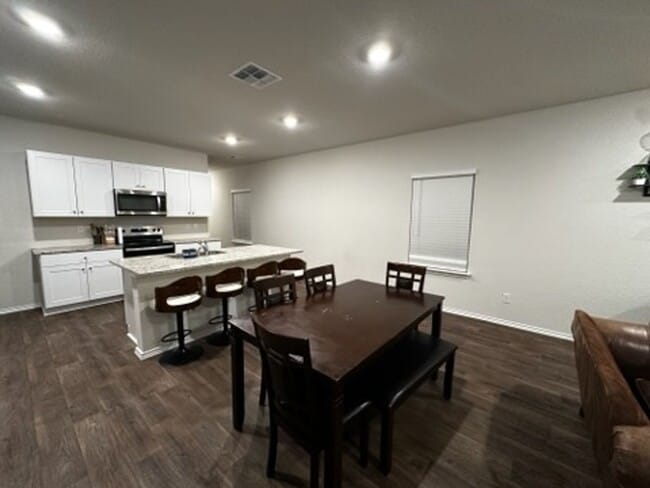 Building Photo - Move-In Ready! Brand-New 4BR Home with Appliances Included