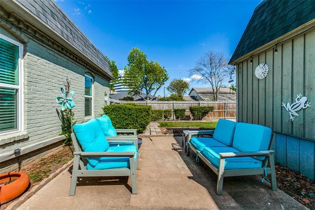 Building Photo - 7760 Dentcrest Dr