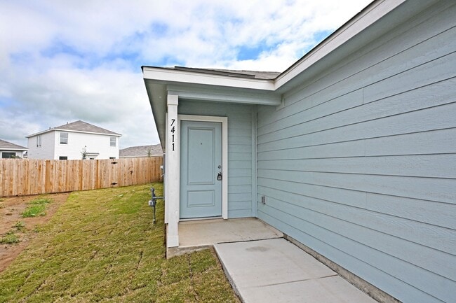 Building Photo - 7411 Spinel Way