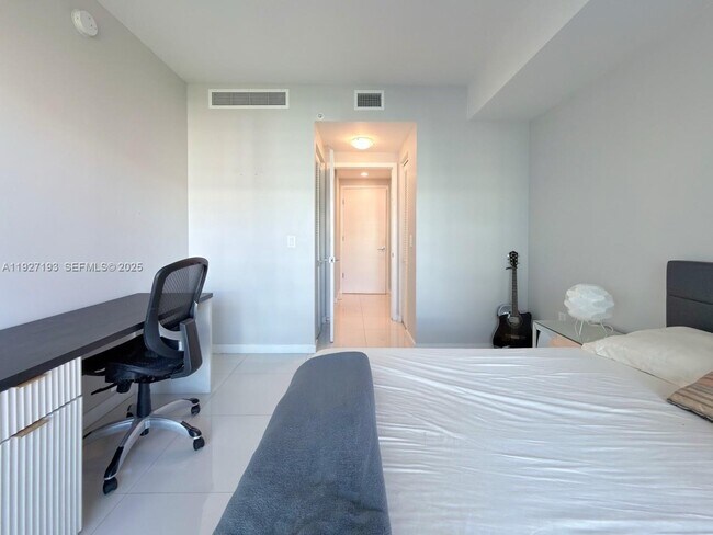 Building Photo - 7751 NW 107th Ave