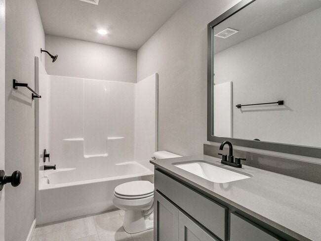 Building Photo - 1ST MONTH FREE